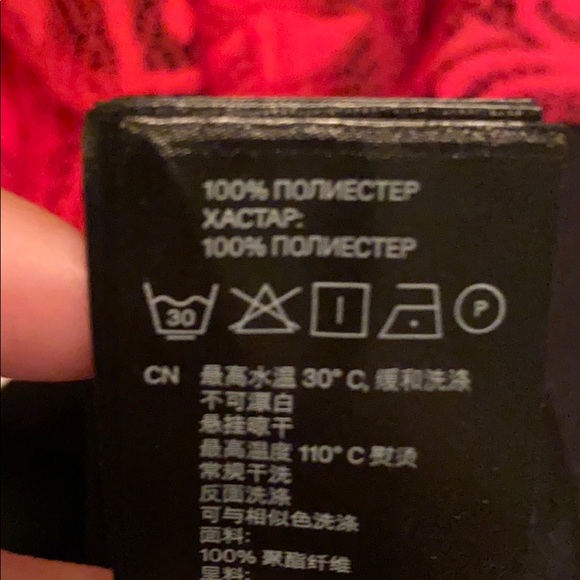 Beautiful lace dress from H&M. - Picture 7 of 7